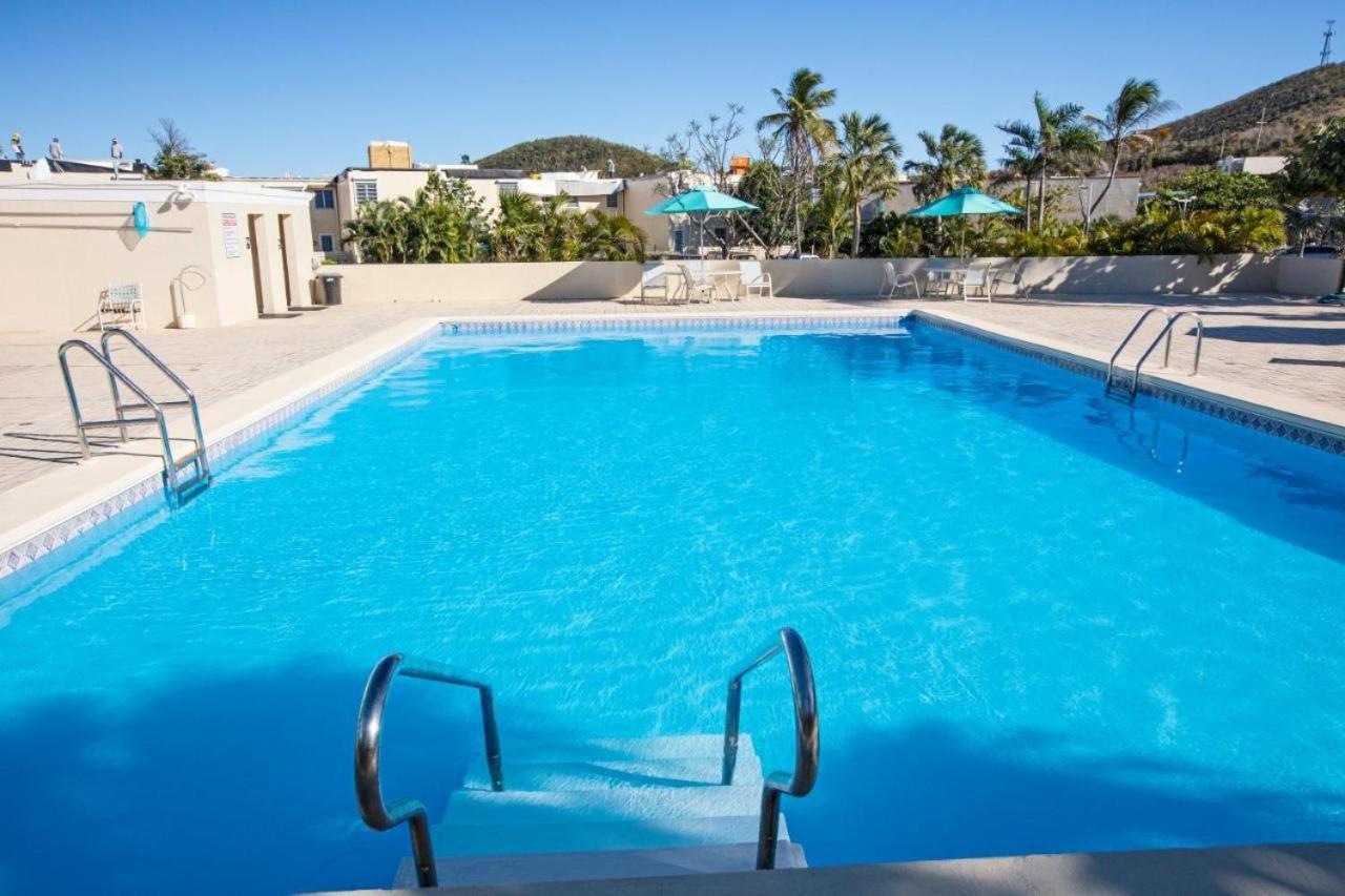 Sun-Days At Crystal Cove On Sapphire Beach Aparthotel East End  Esterno foto
